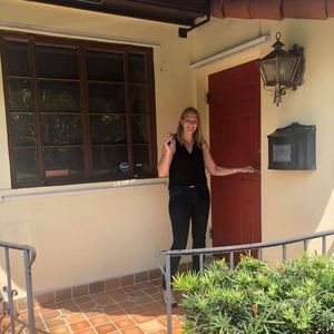 Meet your Posher, Barbara